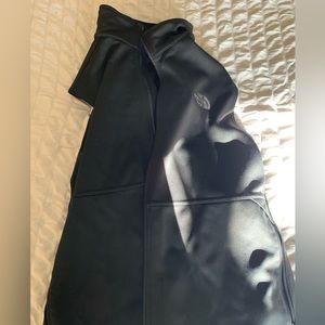 Men black north face vest xl